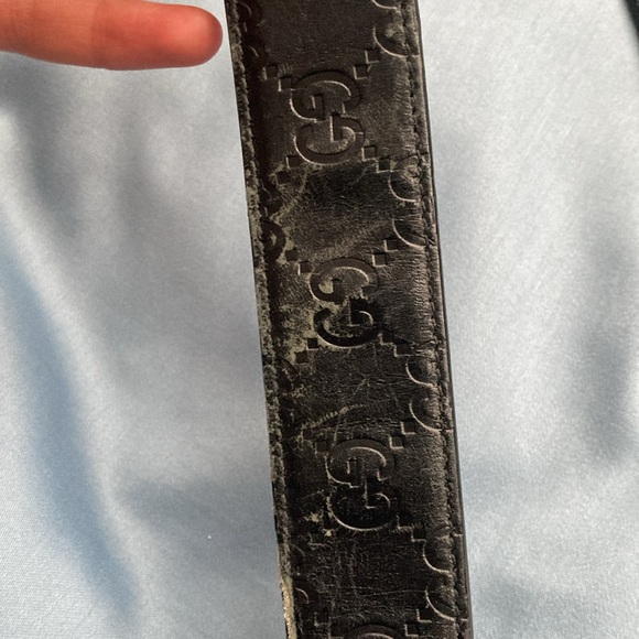 Men’s Gucci Signature Leather Belt - Picture 5 of 12